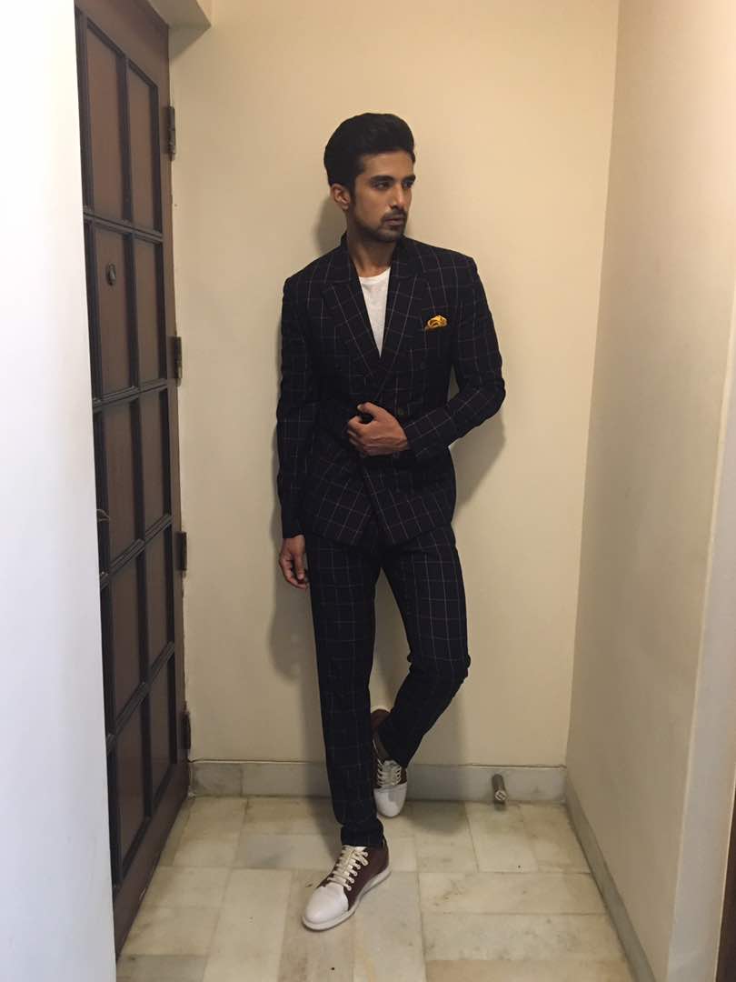 Bo square suit - Zara Tshirt - Koovs shoes. Saqib Saleem,actor Saqib Saleem,Saqib Saleem styles,Saqib Saleem dress styles,Dobaara promotions,Dobaara movie promotions,Dobaara