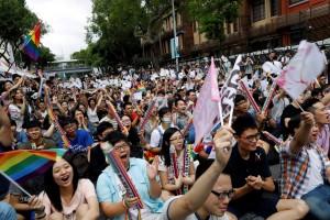 Same-sex marriage,same-sex,Taiwan same-sex marriage,Taiwan legalizes same-sex marriage,legally marry,same-sex couples
