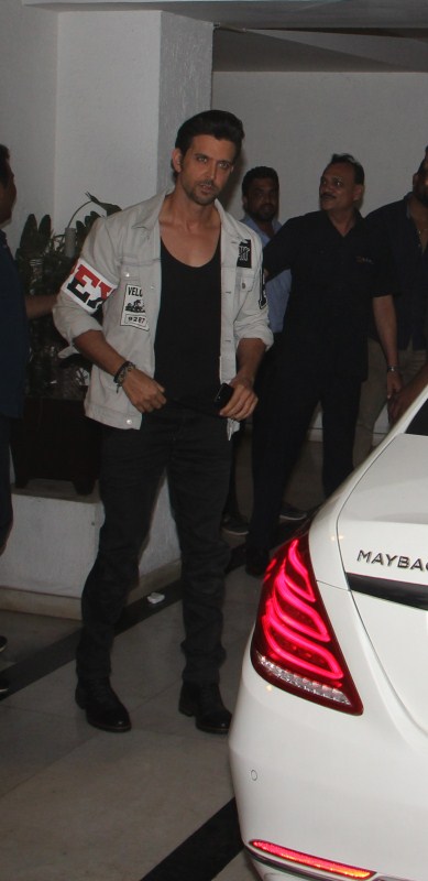 Bollywood actor Hrithik Roshan spotted during filmmaker Karan Johar's 45th birthday celebration party in Mumbai on May 25, 2017. Akshay Kumar,Aamir Khan,Ranbir Kapoor,Hrithik Roshan,Sanjay Dutt,Karan Johar birthday bash,Karan Johar birthday bash pics,Karan Johar birthday bash images,Karan Johar birthday bash stills,Karan Johar birthday bash pictures,Karan Johar birthday bash photos