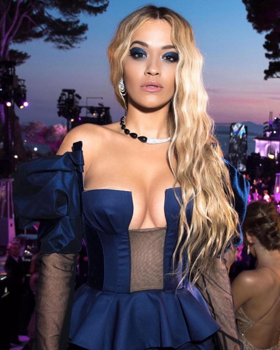 Hollywood singer Rita Ora pics are as cute as can be. Rita Ora,Rita Ora hot pics,Rita Ora hot images,Rita Ora hot stills,Rita Ora hot photos,Rita Ora hot pictures,Rita Ora bikini,Rita Ora bikini pics,Rita Ora bikini images,Rita Ora bikini stills,Rita Ora bikini pictures,Rita Ora bikini photos,Rita Ora curves
