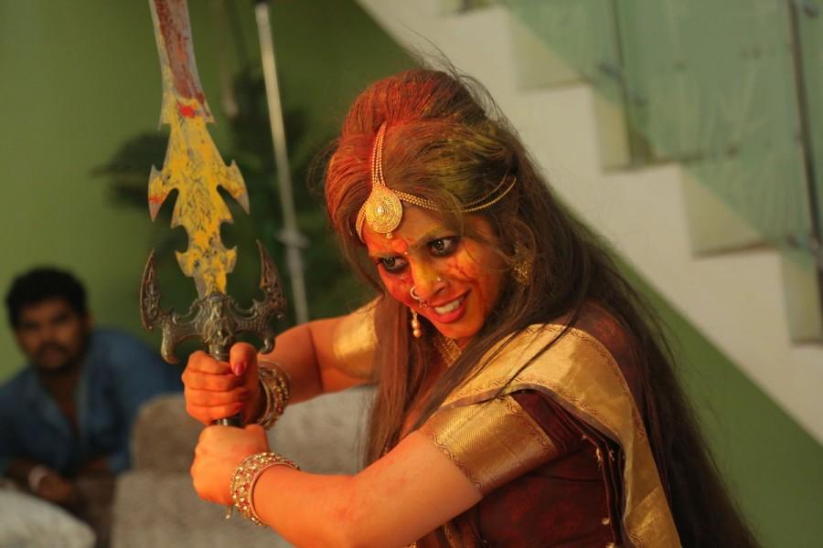 South Indian actress Poorna in Avanthika movie. Actress Poorna,Poorna,Avanthika,Avanthika movie,Avanthika movie pics,Avanthika movie images,Avanthika movie stills,Avanthika movie pictures,Avanthika movie photos