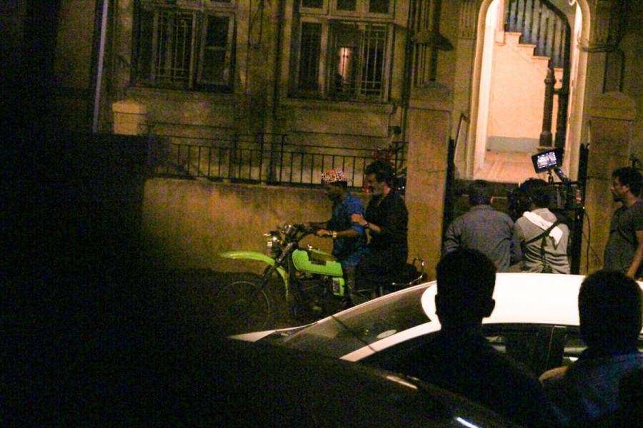 South Indian Actor Rajinikanth spotted at Andheri shooting for upcoming movie Kaala Karikaalan in Mumbai, India on May 31, 2017. Rajinikanth,Kaala Karikaalan,Kaala,Kaala Karikaalan shooting,Kaala Karikaalan movie shooting,Kaala Karikaalan on the sets,kaala karikaalan photos,Superstar Rajinikanth