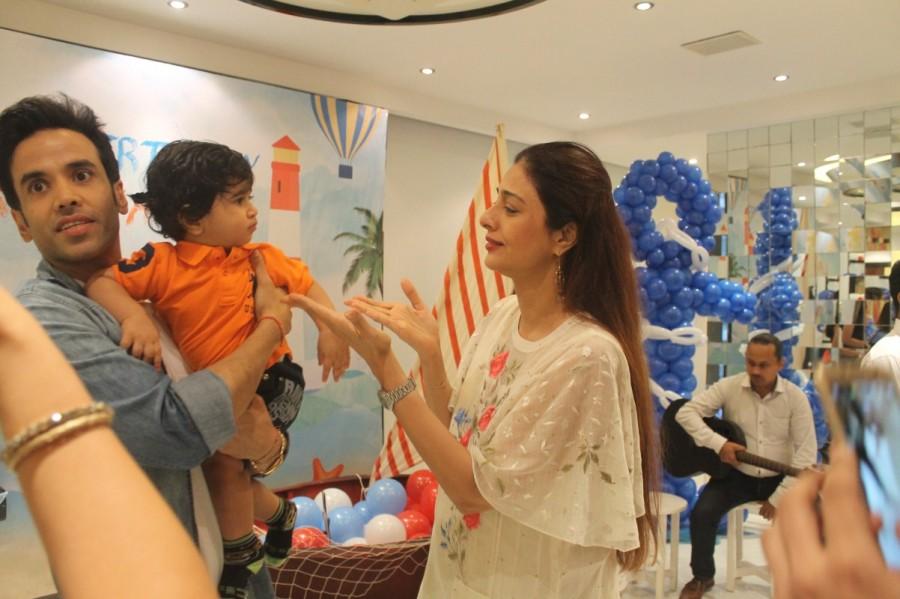 Tusshar Kapoor's son, Laksshya Kapoor celebrated his first birthday on the 1st of June 2017 with all his chuddie-buddies alongside him. And he broke the internet! Tusshar Kapoor,Tusshar Kapoor son,Tusshar Kapoor son birthday,Tusshar Kapoor son birthday pics,Tusshar Kapoor son birthday images,Tusshar Kapoor son birthday stills,Tusshar Kapoor son birthday pictures,Tusshar Kapoor son birthday photos