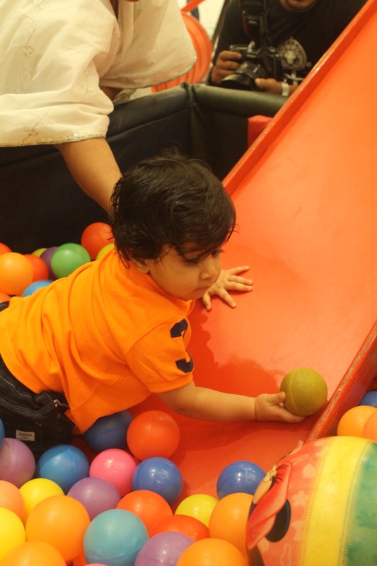 Check out the inside stills of Tusshar Kapoor's son, Laksshya Kapoor's 1st birthday party! Tusshar Kapoor,Tusshar Kapoor son,Tusshar Kapoor son birthday,Tusshar Kapoor son birthday pics,Tusshar Kapoor son birthday images,Tusshar Kapoor son birthday stills,Tusshar Kapoor son birthday pictures,Tusshar Kapoor son birthday photos