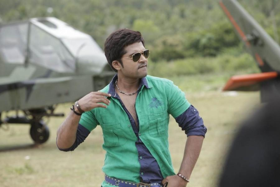 Simbhu New look at Timmiri Timmiri stills,Timmiri 2015,Timmiri Movie Stills,Timmiri latest photos,Timmiri Latest images,Timmiri latest updates,Images of Timmiri,Pictures of Timmiri,Simbu 's Timmiri,Mallika sherawat new movie