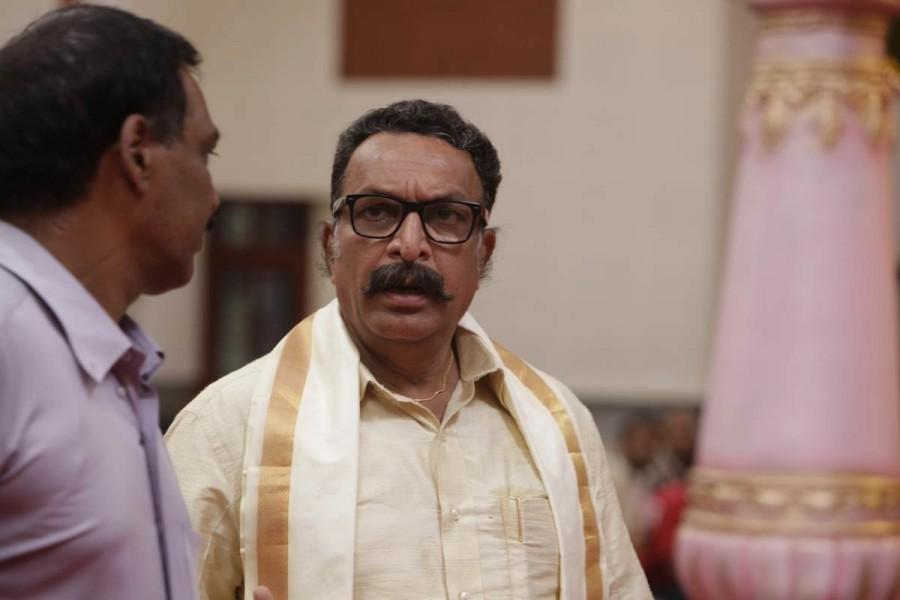 Timmiri Movie Stills Timmiri stills,Timmiri 2015,Timmiri Movie Stills,Timmiri latest photos,Timmiri Latest images,Timmiri latest updates,Images of Timmiri,Pictures of Timmiri,Simbu 's Timmiri,Mallika sherawat new movie