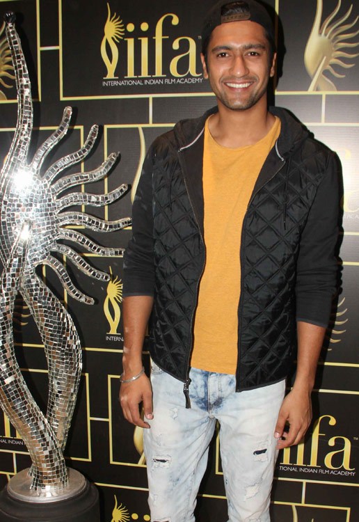 Vicky Kaushal at IIFA Voting Weekend 2017. Vicky Kaushal,Vicky Kaushal hiding,actor Vicky Kaushal,Raju Hirani