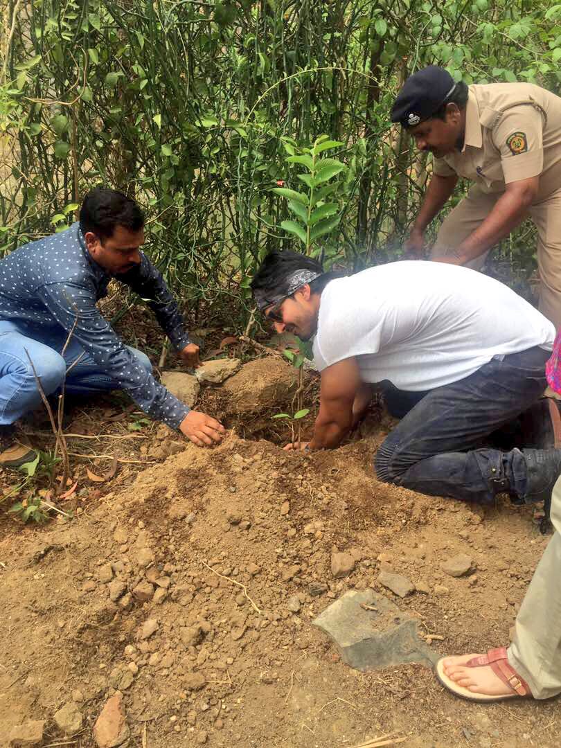 The event at the Sanjay Gandhi National Park marked the first day of the the month-long campaign that aims to see 5,000 saplings planted. Harshvardhan Rane,actor Harshvardhan Rane,Harshvardhan Rane plants tress,World Environment Day,World Environment Day 2017,Harshvardhan Rane new pics,Harshvardhan Rane new images,Harshvardhan Rane new stills,Harshvardhan Rane new pictures,Harshvardhan Rane