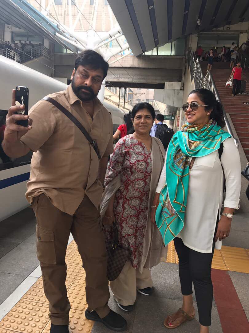 "Unforgettable, memorable trip with friends to China. Memories for life," she wrote, and also shared a few pictures from the trip. Going by the pictures, Chiranjeevi was accompanied by his wife. Chiranjeevi,Raadhika Sarathkumar,Khushboo,Suhasini Maniratnam,Chiranjeevi in China,Raadhika Sarathkumar in China,Khushboo in China,Suhasini Maniratnam in China