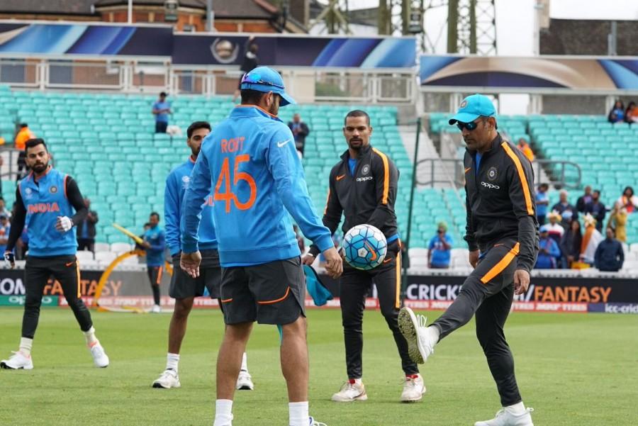 For Sri Lanka, experienced all-rounder Mathews has been declared fit to play against India and that will be a substantial boost for the islanders after having missed the opening game due to multiple injuries. Sri Lanka will heavily depend upon their front-line pacer Lasith Malinga to provide them with important breaks. The bowling department for the Lankans has been quite economical in the opening game against South Africa but they failed to take wickets at regular interval, which will be a matter of concern for them. The likes of Asela Gunaratne, Nuwan Pradeep, Suranga Lakmal and Sekkuge Prasanna are not proven performers. Lankans will miss the services of their stand-in captain Upul Tharanga after ICC Match Referee David Boon imposed a two-match suspension on the batsman for slow-over rate. That will be a big blow as the Lankans have an under-strength batting line-up. Rain has played spoilsport in most of the matches during this Champion Trophy. The London weather on Thursday too will look to dampen the match with forecasts of 40 per cent chance of heavy rainfall. CT 2017,India vs Sri Lanka,india vs sri lanka champions trophy 2017,india vs sri lanka cricket score,Angelo Mathews,Virat Kohli,ICC Champions Trophy