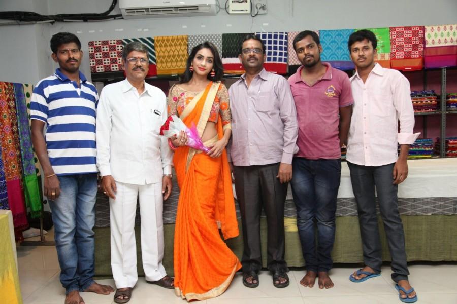 South Indian film actress Pooja Sree launches Pochampally Ikat Mela at ECIL. Pooja Sree,actress Pooja Sree,Pooja Sree launches Pochampally Ikat Mela,Pochampally Ikat Mela