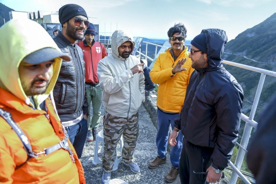 Garuda Vega,Garuda Vega team in Georgia,Dr. Rajsekhar,Pooja Kumar,Kishore,Telugu movie Garuda Vega