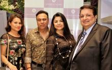 A’Kreations Bandra’s premier salon relaunched ​on Friday, boasting of a 5950 sq. ft space. The outlet is set to pamper its customers with trendsetting and stylish hair and beyond experiences. Waluscha De Sousa along with the Founder Mrs. Anjoo Karanjia inaugurated the salon in complete fanfare. Present at the grand opening also were Richa Chadha, Anisa Butt, Aditi Paul, Aly and Yasmin Morani and many other celebrities.