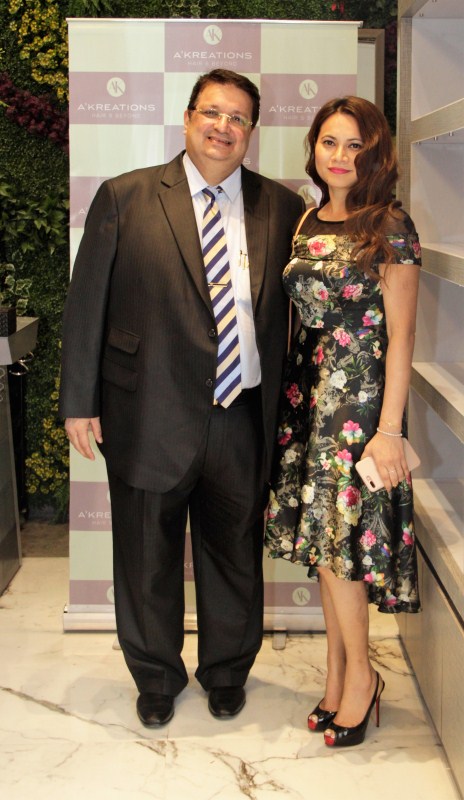 Waluscha De Sousa has been associated with the brand since its inception. She said “I am very happy to be associated with Mrs Anjoo and her brand. Right from my hair to beauty services, I have always been pampered and made to feel brand new every time I step out of the salon. The stylists are excellent and ambience helps me to unwind after some hectic hours of shooting” Waluscha De Sousa & Richa Chadha,Waluscha De Sousa,Richa Chadha,A’Kreations Hair & Beyond Salon,A’Kreations Bandra