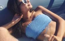 Actress-Model Emily Ratajkowski flaunts her sensational assets in Tuscany.