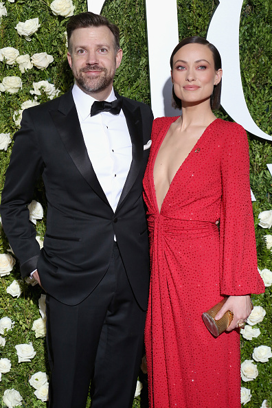 Jason Sudeikis and Olivia Wilde attend the 71st Annual Tony Awards at Radio City Music Hall on June 11, 2017 in New York City. Olivia Wilde,actress Olivia Wilde,Olivia Wilde at Tony Awards,Tony Awards,Tony Awards 2017,Jason Sudeikis,Olivia Wilde with Jason Sudeikis,Olivia Wilde and Jason Sudeikis
