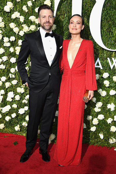 Jason Sudekis and Olivia Wilde attend the 2017 Tony Awards at Radio City Music Hall on June 11, 2017 in New York City. Olivia Wilde,actress Olivia Wilde,Olivia Wilde at Tony Awards,Tony Awards,Tony Awards 2017,Jason Sudeikis,Olivia Wilde with Jason Sudeikis,Olivia Wilde and Jason Sudeikis