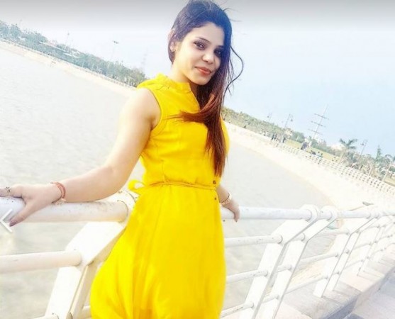 Check out some rare and unseen images of Bollywood actress Kritika Chaudhary. Kritika Chaudhary,Kritika Chaudhary dead,Kritika Chaudhary murdered,actress Kritika Chaudhary,Kritika Chaudhary pics,Kritika Chaudhary images,Kritika Chaudhary stills,Kritika Chaudhary pictures,Kritika Chaudhary photos
