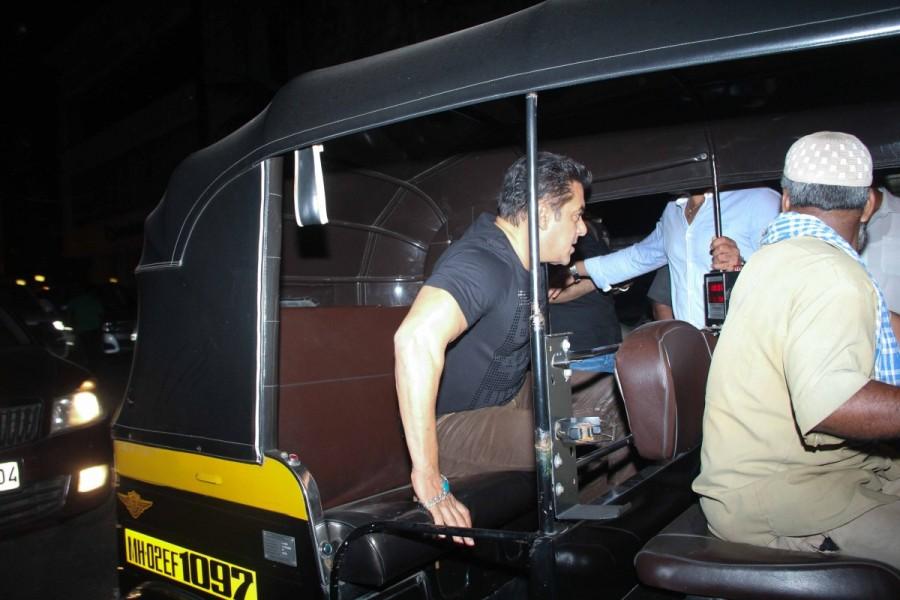 "Tubelight" releases on June 25. Salman Khan,actor Salman Khan,Salman Khan ditches car for cycle,Bollywood superstar Salman Khan,Salman Khan auto ride