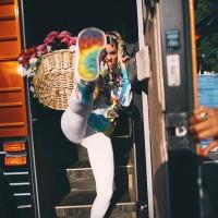 Miley Cyrus,singer Miley Cyrus,Miley Cyrus colorful get-up,Miley Cyrus bikini pics,Miley Cyrus bikini images,Miley Cyrus bikini stills,Miley Cyrus curves,Miley Cyrus curves pics,Miley Cyrus flaunts curves,Miley Cyrus hot pics,Miley Cyrus hot images,Miley