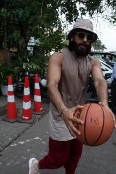 Bollywood actor Actor Ranveer Singh snapped at Otters club.