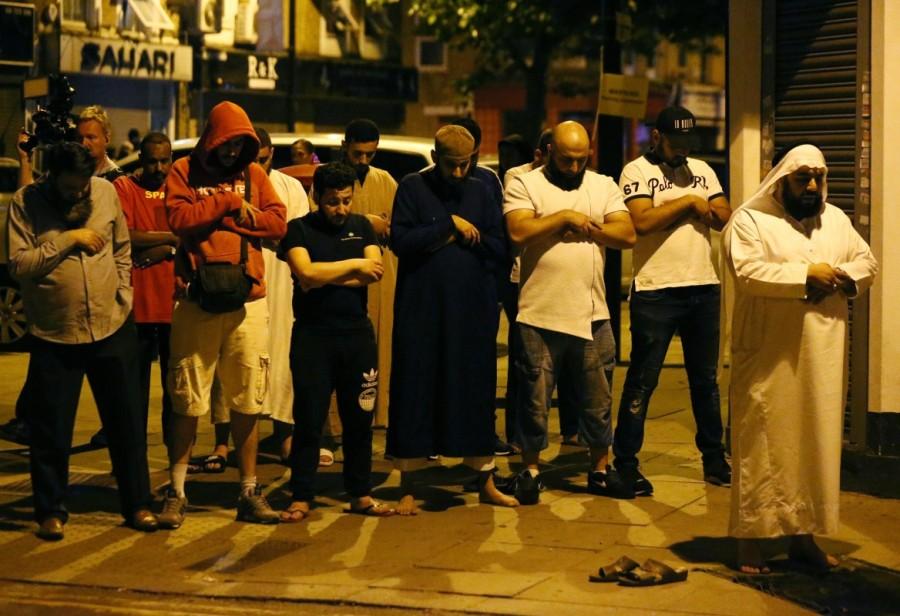 The victims were leaving religious services held at the Muslim Welfare House, close to the Finsbury Park mosque when the van struck. The Secretary General of the Council, Harun Khan, added in another tweet that the attack was "intentional". London mosque attack,mosque attack,Finsbury Park Mosque,Finsbury Park,Finsbury Park Mosque attack,Muslim Council of Britain,London mosque