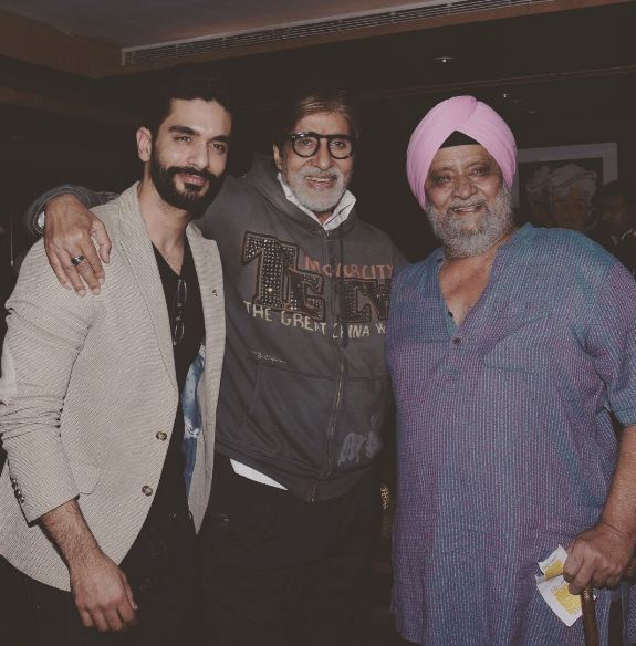 Angad Bedi recently was seen at the trailer launch of his next project, Amazon Prime's maiden India series Inside Edge, which is based on cricket and game behind it. Coming from a cricketing family, he has always been fortunate that his family and especially his father allowed him to pursue his dream to become an actor. Angad Bedi,Amitabh Bachchan,Big B,Amazon Prime's maiden India series,Angad Bedi gets special advice