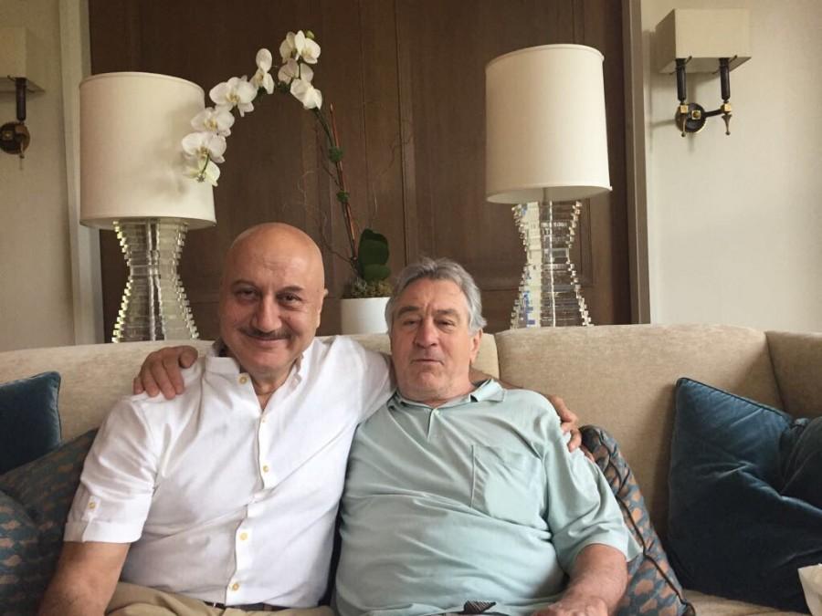 "Silver Linings Playbook", a romantic comedy-drama film written and directed by David O Russell, released in 2012. The film also had Bradley Cooper, Jennifer Lawrence, Jacki Weaver, Chris Tucker and Julia Stiles in supporting roles. Anupam Kher meets Robert De Niro,Anupam Kher,Robert De Niro,Anupam Kher with Robert De Niro,hollywood actor Robert De Niro,bollywood actor Anupam Kher,Silver Linings Playbook