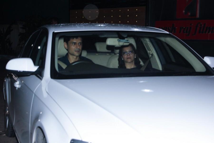 Actor Salman Khan's Tubelight screening for Family & Friends in Mumbai on 20th June. Salman Khan,actor Salman Khan,Tubelight screening,Tubelight special screening,Tubelight special screening pics,Tubelight special screening images,Tubelight special screening stills,Tubelight special screening pictures,Tubelight special screening photos