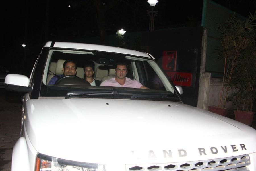 Actor Salman Khan's Tubelight screening for Family & Friends in Mumbai on 20th June 2017. Salman Khan,actor Salman Khan,Tubelight screening,Tubelight special screening,Tubelight special screening pics,Tubelight special screening images,Tubelight special screening stills,Tubelight special screening pictures,Tubelight special screening photos