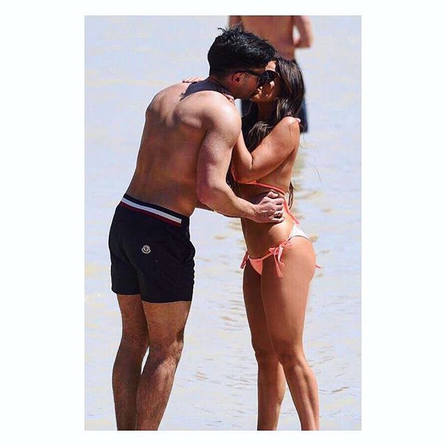 Vicky Pattison shows off jaw-dropping frame and pert bust in very tiny string bikini. Vicky Pattison,Vicky Pattison bikini pics,Vicky Pattison bikini images,Vicky Pattison bikini stills,Vicky Pattison curves,Vicky Pattison curves pics,Vicky Pattison flaunts curves,Vicky Pattison curves pics,Vicky Pattison curves images,Vicky Pattison curve