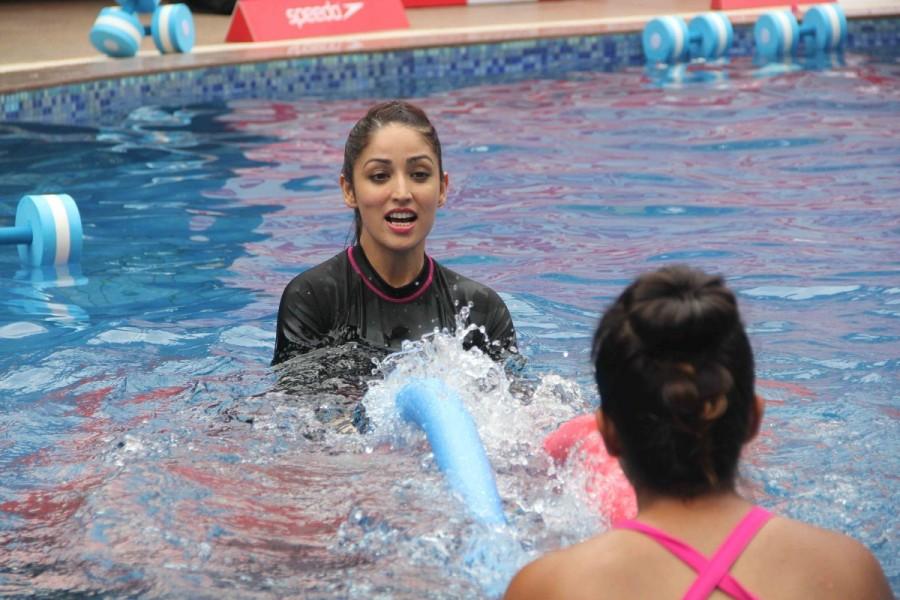 Bollywood actor Yami Gautam practice Speedo Aquafit-Vertical underwater fitness training program in Mumbai. Yami Gautam,actress Yami Gautam,Speedo Aqua Fit,Speedo Aquafit-Vertical underwater fitness,Speedo Aquafit-Vertical underwater,Yami Gautam launches Speedo Aqua Fit