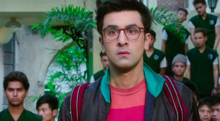 Ranbir Kapoor will be seen portraying the role of a school boy in his upcoming musical adventure Jagga Jasoos. The talented actor who will be seen in a younger avatar on screen opted to loose his muscles in order to match Anurag Basu's vision. Ranbir Kapoor is known to be a director's actor effortlessly slips into his onscreen characters, and he did no different for Jagga Jasoos. Ranbir Kapoor,actor Ranbir Kapoor,Ranbir Kapoor has shredded 11 kgs,Jagga Jasoos,Bollywood movie Jagga Jasoos,ranbir kapoor jagga jasoos