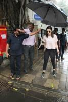 Alia Bhatt,actress Alia Bhatt,bollywood actress Alia Bhatt,Alia Bhatt spotted at Vishesh Films,Vishesh Films