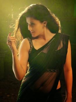 Taapsee Pannu Still From Kanchana 2 Movie