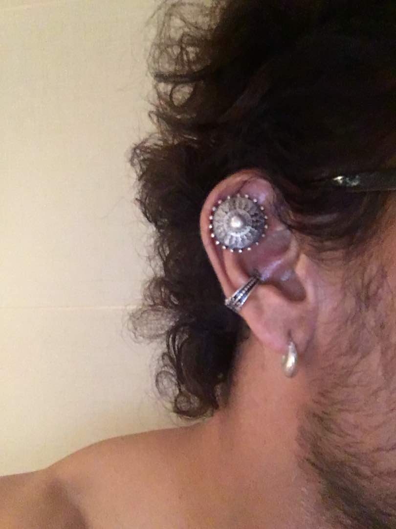 It's been a month since Aamir has pierced it and it's still painful. In fact, he is often heard screaming out in pain when by mistake someone touches it. He can't sleep on his right side at all. Aamir's nose pierced look has already created a lot of intrigues. It would definitely be a visual treat for the audiences to witness Aamir in a never seen before avatar. Aamir Khan,actor Aamir Khan,Thugs of Hindostan,Aamir Khan look in Thugs of Hindostan,thugs of hindostan movie,Aamir Khan's painful transformation,Aamir Khan transformation