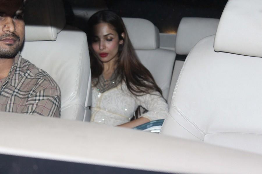 Malaika Arora spotted at Salman Khan's Ramdan 2017 Party. Salman Khan's Ramdan 2017 Party,Ramdan party,Jacqueline Fernandez,Arbazz Khan,Sonakshi Sinha,Riteish Deshmukh,Manish Paul,Amrita Arora,Ayan Karthik,Mini Mathur,Vaun Dhawan,Dia Mirza,Aayush Sharma,Malaika Arora