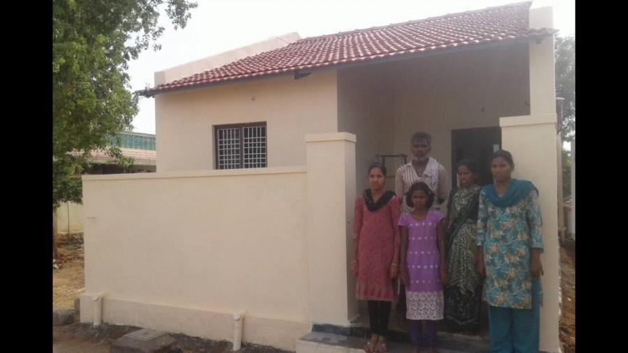 "Celebrated Ramzan at Kondareddypalli by handing over home built for this family by Prakash Raj Foundation... The joy of giving back to life," tweeted the actor, who has adopted the village and took up various development works during the last few months.Prakash Raj Foundation constructed a new house for the poor family. Chotte Mian, his wife and three daughters were earlier living in a house which was in a dilapidated condition. Prakash Raj,Prakash Raj gives house,Eid-ul-Fitr,Eid gift to poor family