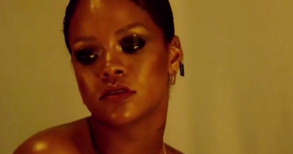 Songwriter Rihanna looks dreamy while unveiling the new collection for Chopard. Rihanna looks dreamy,Rihanna,actress Rihanna,Rihanna bikini pics,Rihanna bikini images,Rihanna bikini stills,Rihanna curves,Rihanna curves pics,Rihanna flaunts curves,Rihanna curves pics,Rihanna curves images,Rihanna curves stills,Rihanna curves pictures