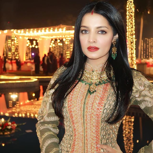 Celina Jaitley's latest Instagram stills. Celina Jaitley,actress Celina Jaitley,Celina Jaitley baby bump,Celina Jaitley baby bump pics,Celina Jaitley baby bump images,Celina Jaitley baby bump stills,Celina Jaitley baby bump pictures,Celina Jaitley baby bump phoots
