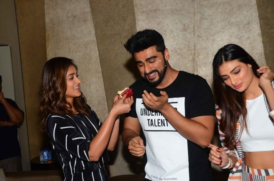 Bollywood actor Arjun Kapoor celebrates his Birthday with ILeana Dcruz and Athiya Shetty during the promotion of film Mubarakan in Mumbai, on June 25, 2017. Arjun Kapoor,actor Arjun Kapoor,Arjun Kapoor birthday,Arjun Kapoor birthday celebrations,Arjun Kapoor celebrates birthday,Hawa Hawa,Ileana D'Cruz,Athiya Shetty