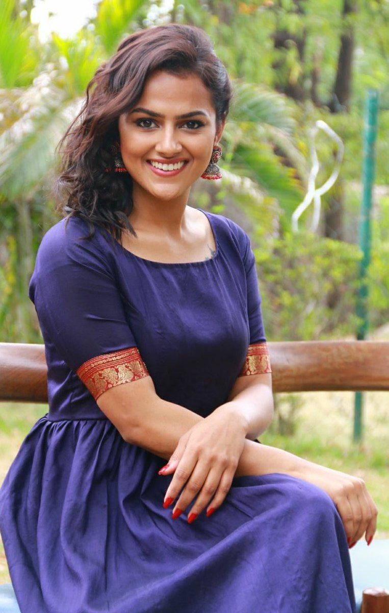 Shraddha Srinath at Vikram Vedha Press Meet. Vijay Sethupathi,Madhavan,Shraddha Srinath,Vikram Vedha,Vikram Vedha Press Meet,Vikram Vedha Press Meet pics,Vikram Vedha Press Meet images,Vikram Vedha Press Meet stills,Vikram Vedha Press Meet pictures,Vikram Vedha Press Meet photos