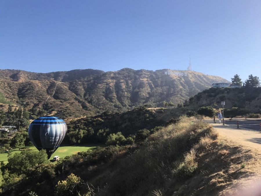 2.0 promotions hit the sky: Hot air balloon featuring Rajini-Akshay flies over Hollywood. Rajinikanth,Akshay Kumar,2.0 promotions,2.0 movie promotions,2.0 in Los Angeles