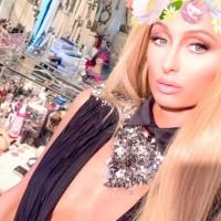 Paris Hilton,Paris Hilton bikini pics,Paris Hilton bikini images,Paris Hilton bikini stills,Paris Hilton curves,Paris Hilton curves pics,Paris Hilton flaunts curves,Paris Hilton curves pics,Paris Hilton curves images,Paris Hilton curves stills,Paris Hilto
