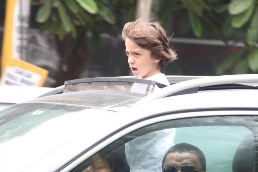 Shah Rukh Khan's Son Abram Enjoying Open Car Ride On Mumbai Roads. AbRam Khan,Shahrukh Khan,Shahrukh Khan son,Shahrukh Khan son AbRam Khan,AbRam Khan car ride at Bandra,AbRam Khan car ride