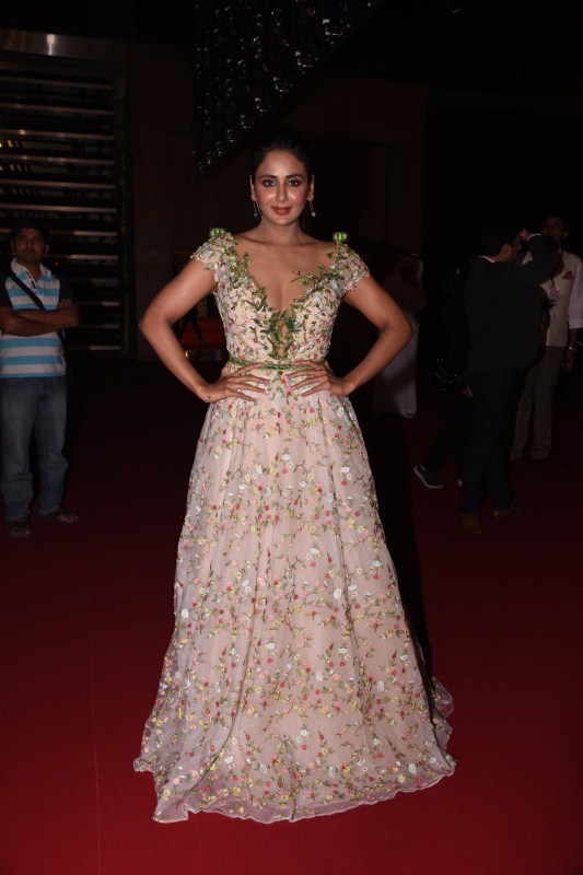 South Indian Actress Parul Yadav spotted at SIIMA Awards 2017. Parul Yadav,actress Parul Yadav,Parul Yadav at SIIMA Awards 2017,Parul Yadav at SIIMA Awards,Parul Yadav at SIIMA Awards 2017,SIIMA Awards 2017,SIIMA Awards
