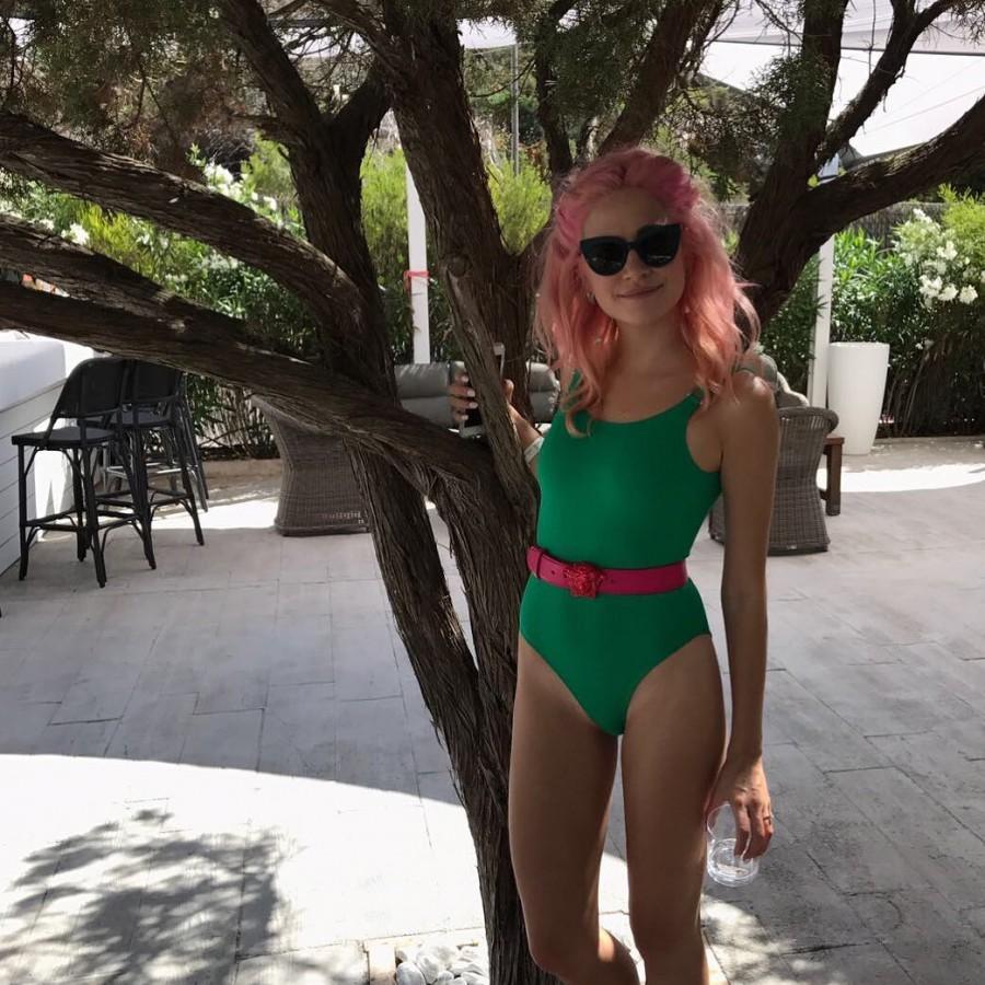 Pixie Lott shows her pink neon hair in racy high-cut swimsuit. Pixie Lott,Pixie Lott flaunts her pink neon hair,Pixie Lott pink neon hair,Pixie Lott bikini pics,Pixie Lott bikini images,Pixie Lott bikini stills,Pixie Lott curves,Pixie Lott curves pics,Pixie Lott flaunts curves,Pixie Lott curves pics,Pixie Lott curves