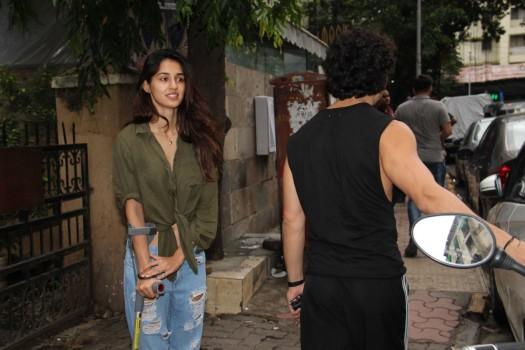 Actor Tiger Shroff, who is busy the promotions of his upcoming film Munna Michael, was recently photographed with his rumoured girlfriend Disha Patani.