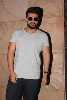 Bollywood actor Arjun Kapoor promotes Mubaranka movie.