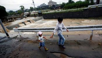 Deadly deluge in Japan,Japan Deadly deluge,southwestern Japan,rains battered southwestern Japan,rain battered Japan,Torrential rain,Torrential rain in Japan